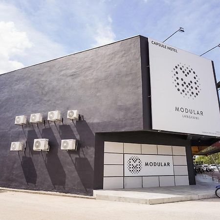 Oyo 89635 Modular Langkawi Capsule Hotel Padang Mat Sirat エクステリア 写真