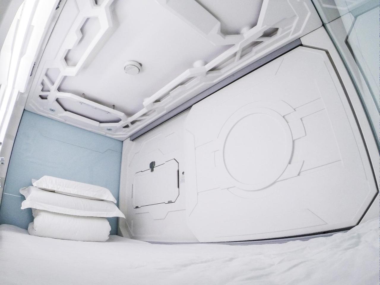 Oyo 89635 Modular Langkawi Capsule Hotel Padang Mat Sirat エクステリア 写真